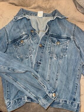 H&M Light Wash Denim Jacket